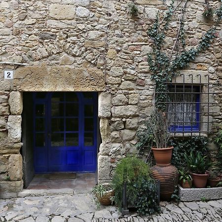 Hostal Blau Peratallada Buitenkant foto