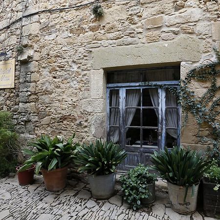 Hostal Blau Peratallada Buitenkant foto